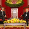 Tổng Bí thư Nguyễn Phú Trọng tiếp Thủ tướng Singapore Lý Hiển Long đang thăm chính thức Việt Nam. (Ảnh: Trí Dũng/TTXVN)