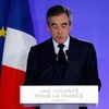 Ứng viên tranh cử Tổng thống Pháp Francois Fillon phát biểu trong cuộc họp báo tại Paris sau khi kết quả thăm dò ý kiến cử tri được công bố, ngày 23/4. (Nguồn: THX/ TTXVN)