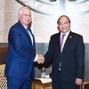 Thủ tướng Nguyễn Xuân Phúc gặp Thủ tướng Malaysia Mohd Najib bin Abdul Razak. (Ảnh: Thống Nhất/TTXVN)
