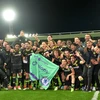 Các cầu thủ CLB Chelsea ăn mừng sau khi giành chiến thắng trước West Bromwich ngày 12/5. (Nguồn: AFP/ TTXVN)