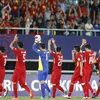 Các cầu thủ U20 Việt Nam đáp lại sự nhiệt tình của các cổ động viên đã cổ vũ đội trong suốt 90 phút thi đấu. (Ảnh: Minh Tiến/TTXVN)