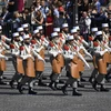 Binh sỹ Pháp diễu binh trên đại lộ Champs-Elysees ngày 14/7. (Nguồn: AFP/TTXVN)