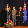 Bộ trưởng phụ trách Phát triển Quốc tế và Thái Bình Dương của Australia Fierrawanti-Wells phát biểu tại buổi lễ. (Ảnh: Khánh Linh/Vietnam+)
