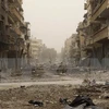 Cảnh đổ nát tại Deir al-Zor, Syria sau các cuộc không kích. (Nguồn: Reuters/TTXVN)