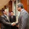 Phó Thủ tướng Vương Đình Huệ gặp, làm việc với Tổng Giám đốc WTO, ông Roberto Azevedo. (Ảnh: Hoàng Hoa/TTXVN)