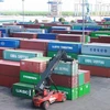 Bãi tập kết container tại Cảng Đình Vũ, Hải Phòng. (Ảnh: Lâm Khánh/TTXVN)