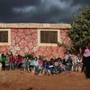 Trẻ em mồ côi tại một trại trẻ mồ côi ở Sarmada, Syria ngày 21/11. (Nguồn: AFP/TTXVN)