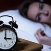 [Video] Vì sao bạn thường đột ngột tỉnh giấc vào nửa đêm