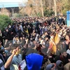 Người dân biểu tình phản đối các vấn đề về kinh tế ở Tehran, Iran ngày 30/12/2017. (Nguồn AFP/TTXVN)