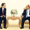 Thủ tướng Nguyễn Xuân Phúc tiếp ông Park Hong Ook, Tổng giám đốc Doosan Việt Nam. (Ảnh: Thống Nhất/TTXVN)