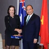 Thủ tướng Nguyễn Xuân Phúc tiếp bà Marie Bashir, nguyên Thủ hiến bang New South Wales. (Ảnh: Thống Nhất-TTXVN)