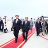 Lễ đón Thủ tướng Thái Lan Prayuth Chan-ocha tại sân bay Quốc tế Nội Bài. (Ảnh: TTXVN)
