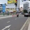 Vào giờ cao điểm, xe lưu thông trên đường Trần Phú chỉ được rẽ phải. (Ảnh: Nguyễn Văn Sơn/TTXVN)
