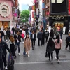 Cảnh nhộn nhịp tại Myeongdong ở Seoul, Hàn Quốc. (Nguồn: AFP/TTXVN)