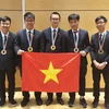 5 thí sinh của Đội tuyển quốc gia Việt Nam dự thi Olympic Vật lý quốc tế lần thứ 49 đều đoạt giải. (Ảnh: TTXVN phát)