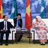 Chủ tịch nước Trần Đại Quang hội kiến với Quyền Chủ tịch Ủy ban Liên minh châu Phi Amira Mohammed Elfadin. (Ảnh: Nhan Sáng/TTXVN)