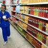 Người dân mua sắm tại một siêu thị ở Caracas, Venezuela. (Ảnh: AFP/TTXVN)