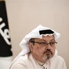 Nhà báo Jamal Khashoggi tại cuộc họp báo ở Bahrain ngày 15/12/2014. (Ảnh: TTXVN phát)
