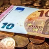 Đồng tiền mệnh giá 10 euro tại Lille, miền nam Pháp. (Ảnh: AFP/ TTXVN)