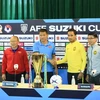 Tiền đạo Nguyễn Anh Đức và thủ môn Farizal Marliase tại họp báo trước trận đấu. (Ảnh: Trọng Đạt/TTXVN)