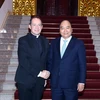 Thủ tướng Nguyễn Xuân Phúc tiếp ông Antonie Camilleri, Thứ trưởng Bộ Ngoại giao Tòa thánh Vatican. (Ảnh: Thống Nhất/TTXVN)