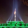 Kỳ đài Huế dưới ánh sáng của 1.000 đèn Led. (Ảnh: Quốc Việt/TTXVN)