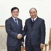 Thủ tướng Nguyễn Xuân Phúc tiếp ông Shim Won Hwan, Chủ tịch kiêm Tổng giám đốc Công ty Điện tử Samsung, Hàn Quốc. (Ảnh: Thống Nhất/TTXVN)