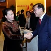 Chủ tịch Quốc hội Nguyễn Thị Kim Ngân với các nghị sỹ Hàn Quốc. (Ảnh: Trọng Đức/TTXVN)