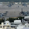 Máy bay Osprey tại căn cứ Hải quân Mỹ Futenma ở Ginowan, tỉnh Okinawa, Nhật Bản. (Ảnh: AFP/ TTXVN)