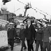 Chủ tịch nước Lê Đức Anh thăm các cán bộ, chiến sỹ Hải quân vùng 3, ngày 9/1/1996. (Ảnh: Cao Phong/TXVN)