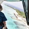 Tổng thư ký Liên hợp quốc António Guterres nhìn quốc đảo Tuvalu từ trên máy bay. (Nguồn: UN Photo)