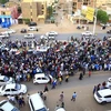 Người biểu tình tập trung tại Khartoum, Sudan, ngày 13/7/2019. (Ảnh: THX/ TTXVN)