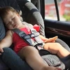 [Video] Đừng để quên trẻ nhỏ trong xe ngoài trời nắng nóng