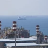 Toàn cảnh một cơ sở khai thác khí đốt của South Pars ở cảng biển Asalouyeh, phía Bắc vịnh Persian, Iran. (Ảnh: Reuters/TTXVN)