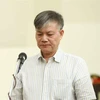Bị cáo Nguyễn Ngọc Sự (nguyên Chủ tịch Hội đồng thành viên Vinashin) khai báo tại Phiên tòa phúc thẩm. (Ảnh: Doãn Tấn/TTXVN)