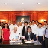 Chủ tịch Công ty Prodimat Cuba và Đại diện Tổng Công ty Viglacera ký hợp đồng ra mắt liên doanh sản xuất Vật liệu xây dựng Saving. (Nguồn: Viglacera.com.vn)