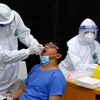 Hình ảnh xét nghiệm cho cán bộ, y bác sỹ tại Bệnh viện Bạch Mai