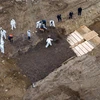 [Video] Rùng mình với hố chôn tập thể trên đảo Hart ở New York