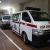 Cán bộ Trung tâm cấp cứu 115 vận chuyển người bệnh cấp cứu, người bị tai nạn tới các khoa cấp cứu của các bệnh viện. (Ảnh minh họa: Minh Đức/TTXVN)