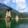 Hồ thủy điện Na Hang - điểm du lịch hấp dẫn du khách tại Tuyên Quang. (Ảnh: Vũ Quang/TTXVN)