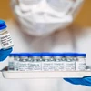Nghiên cứu bào chế vắcxin phòng COVID-19. (Ảnh: Getty Images/TTXVN)