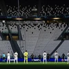 Sân vận động vắng bóng cổ động viên do dịch COVID-19 trong trận đấu giữa câu lạc bộ Juventus và Olympique Lyonnais tại Giải Bóng đá Vô địch các Câu lạc bộ châu Âu UEFA Champions League trên sân vận động Juventus ở Turin, Italy, ngày 7/8/2020. (Ảnh: AFP/ T
