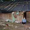 Hoàn cảnh khó khăn của gia đình bà Trương Thị Hoa, thôn 6B, xã Cư Elang, huyện Ea Kar - là hộ nghèo năm 2019 của xã nhưng không được nhận tiền hỗ trợ. (Ảnh: Hoài Thu/TTXVN)