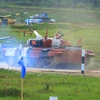 Đội tuyển xe tăng hành tiến Quân đội nhân dân Việt Nam tại lượt đầu tiên của Vòng đua cá nhân tại Bảng 1 ở thao trường Alabino, ngoại ô Moskva. (Ảnh: Trần Hiếu/TTXVN)