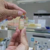 Vaccine Covivac thành phẩm do Viện Vaccine và Sinh phẩm Y tế (thuộc Bộ Y tế) đặt tại Khánh Hòa nghiên cứu và sản xuất. (Ảnh: Phan Sáu/TTXVN)