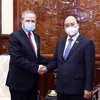 Chủ tịch nước Nguyễn Xuân Phúc tiếp Đại sứ Algeria chào từ biệt. (Ảnh: Thống Nhất/TTXVN)