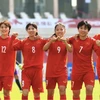 Niềm vui của các cô gái Việt Nam ở vòng bảng. (Nguồn: Tuoitre.vn)