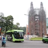 Xe buýt điện chạy thử tại Thành phố Hồ Chí Minh tháng 12/2021. (Ảnh: Tiến Lực/TTXVN)