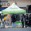 Một điểm xét nghiệm COVID-19 tại New York, Mỹ ngày 28/3. (Ảnh: THX/TTXVN)