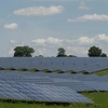 Một nhà máy điện mặt trời tại Kaposvar, Hungary ngày 27/5/2021. (Ảnh minh họa: THX/TTXVN)
